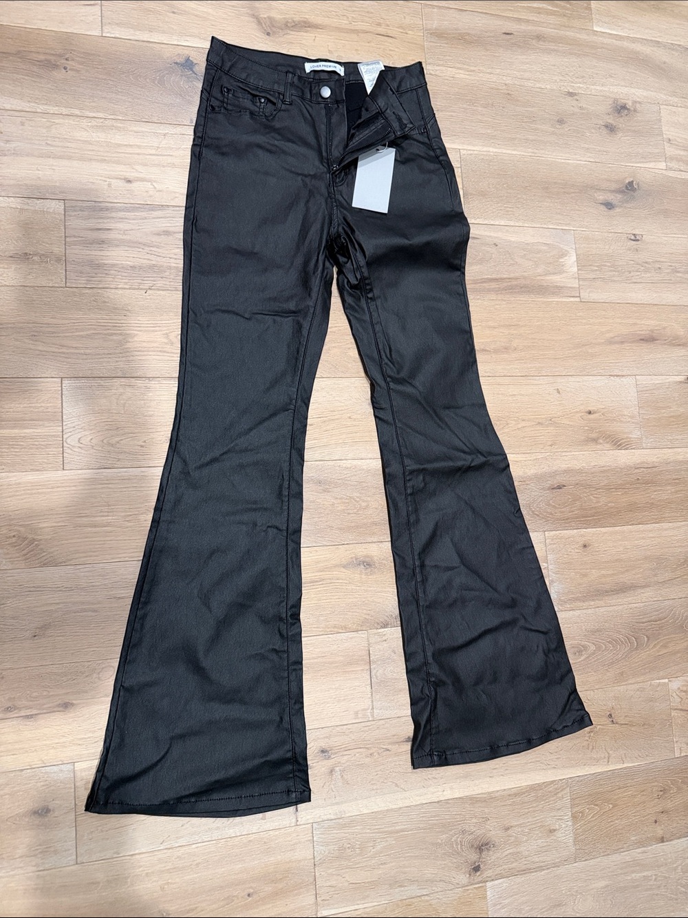 Women's Black Boot-Cut Flare Pants - Sleek High-Rise Style